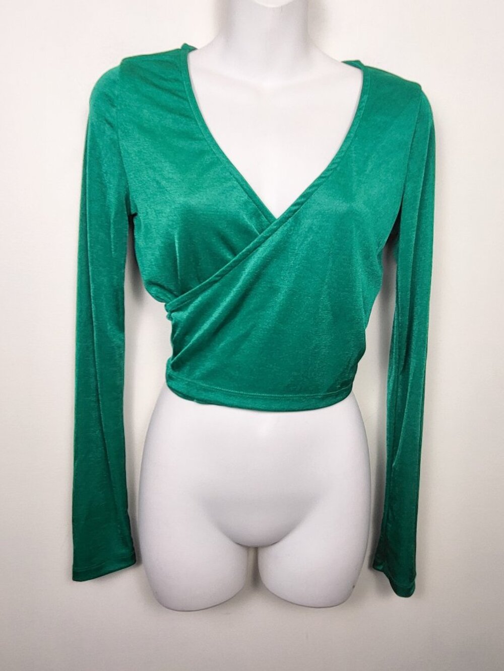 Noisy May Emerald Green Long-Sleeve Wrap Crop Top | Size MEDIUM